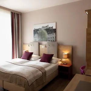Max70 3* Salzburg