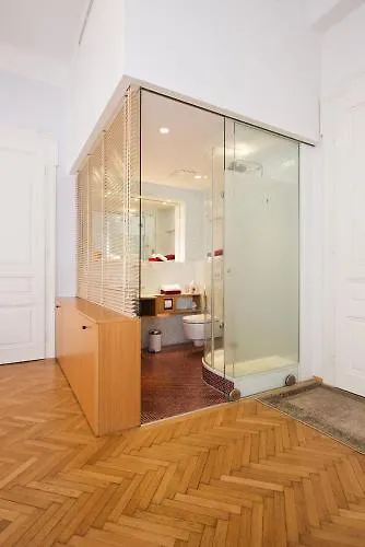 ** Bed & Breakfast Rosa Linde - Comfort Rooms Vienna Austria